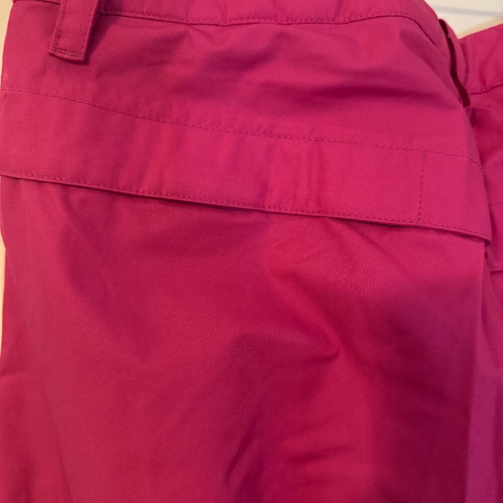 New without tags Burton Women's Snowboard pant, Colour: Fuchsia, Size: Small - Picture 5 of 16